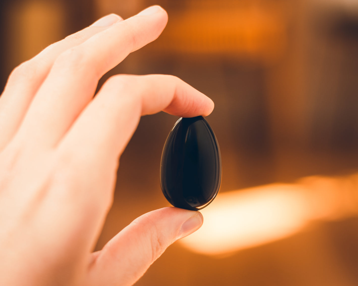 Oeuf de Yoni en obsidienne